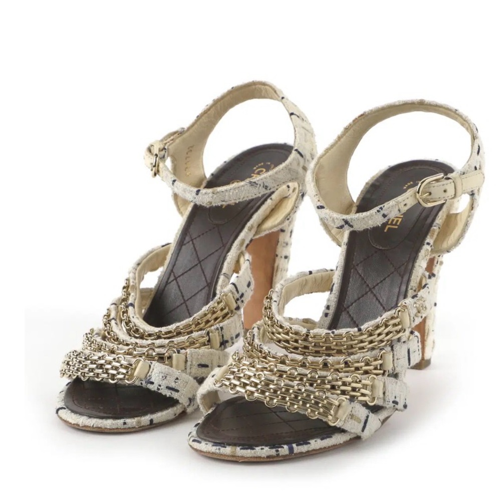NEW CHANEL Tweed Cream and Gold Chain Sandals